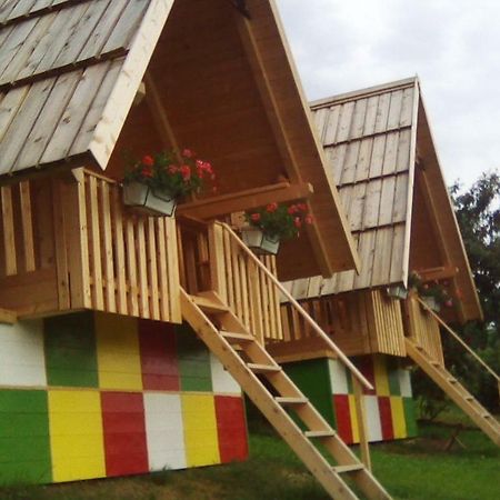 Farmglamping Planika - Encijan Villa Hrase Luaran gambar